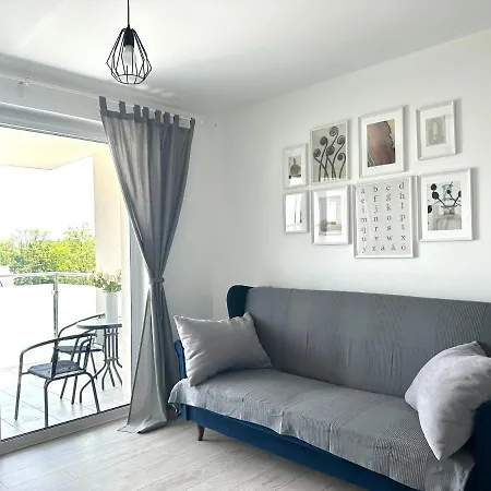 Sdh 1 Comfortable Near Warsaw Apartment Radzymin