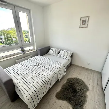 Sdh 1 Comfortable Near Warsaw Apartment *